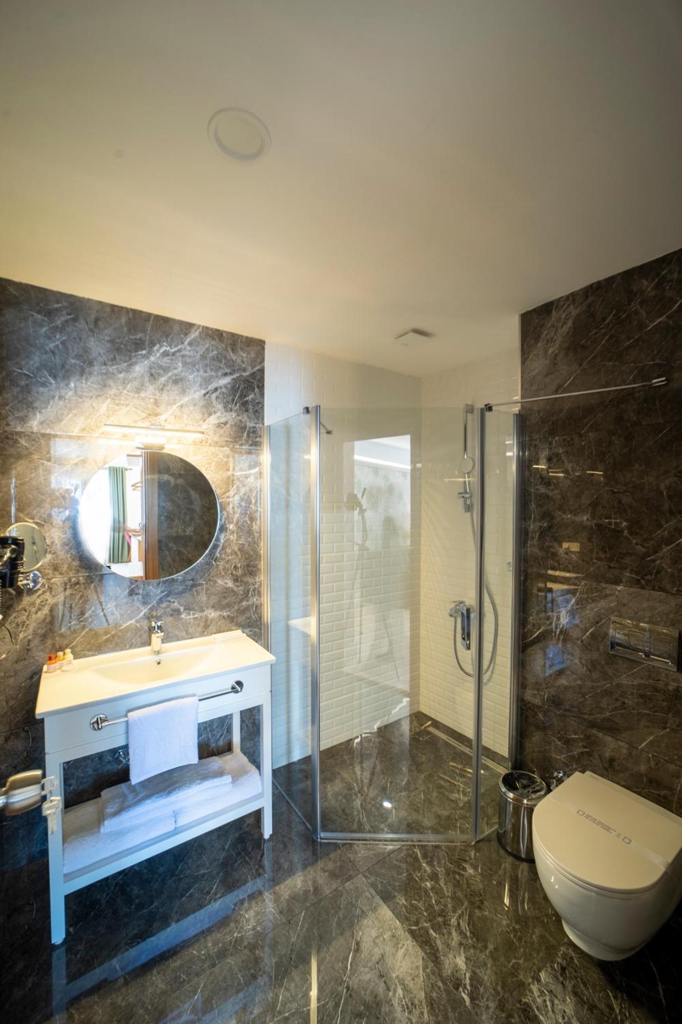 Mell City Hotel Трабзон Экстерьер фото